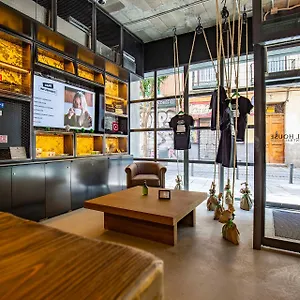  Vandrarhem The House Gracia Spanien