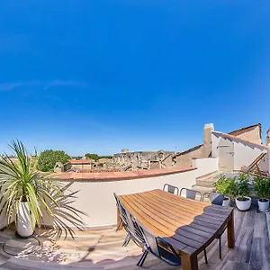 arles-penthouse.fr-provencehotel.com/